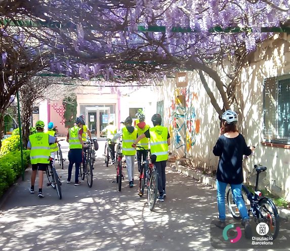 Pedalem per millorar la qualitat de l’aire i combatre el canvi climàtic